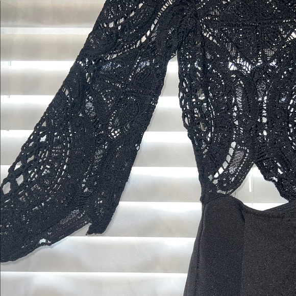 Charlotte Russe Elegant Black Lace Dress🌸Friday’s Event price - Picture 3 of 6